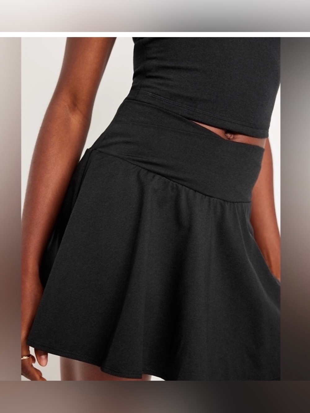 Old Navy Extra High-Waisted CloudComfy Skort Clover black -Small